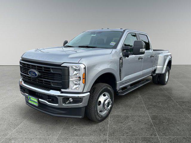 new 2024 Ford F-350 car, priced at $72,400