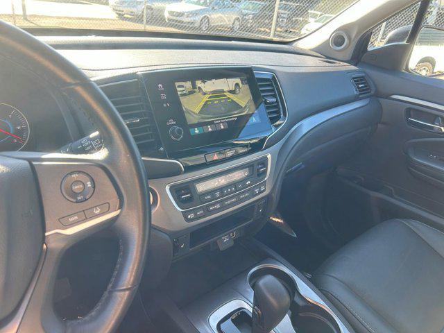 used 2020 Honda Pilot car, priced at $28,999