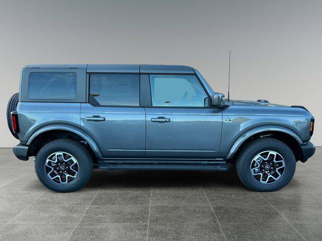 new 2024 Ford Bronco car, priced at $50,274