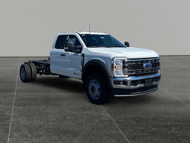 new 2025 Ford F-450 car, priced at $76,535