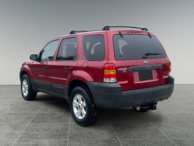 used 2005 Ford Escape car, priced at $7,475