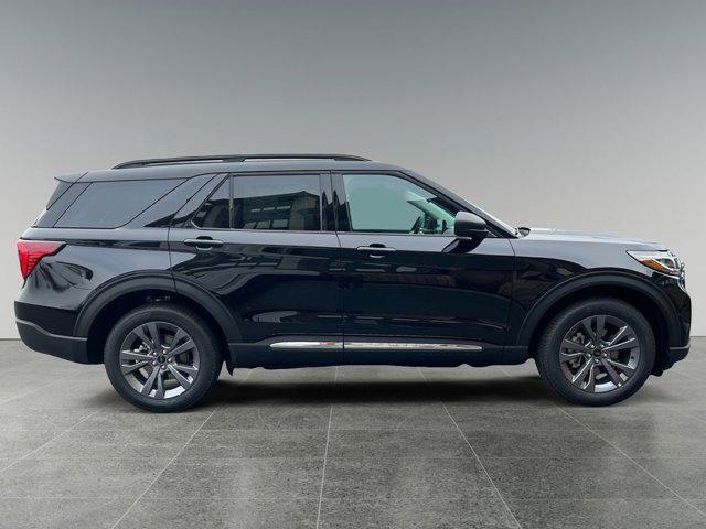 new 2025 Ford Explorer car, priced at $49,800