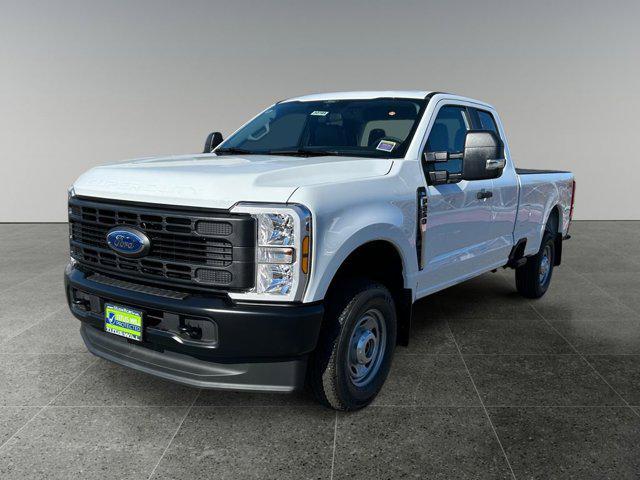 new 2025 Ford F-250 car, priced at $52,285