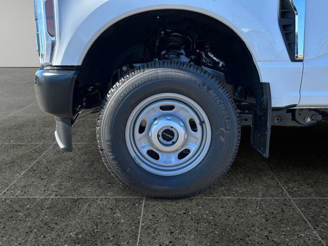 new 2025 Ford F-250 car, priced at $52,285