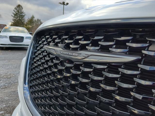 new 2023 Chrysler 300 car, priced at $43,100