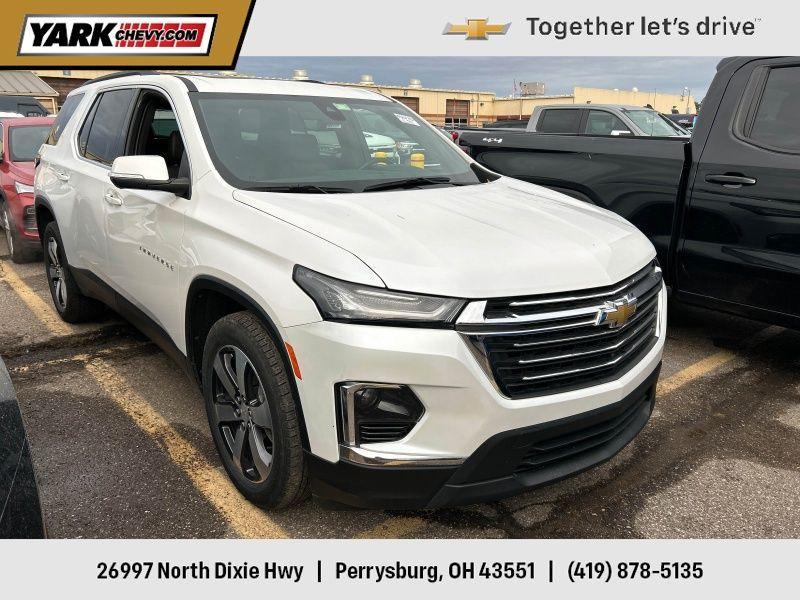 used 2023 Chevrolet Traverse car, priced at $30,887