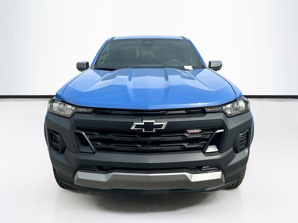 new 2025 Chevrolet Colorado car, priced at $47,665