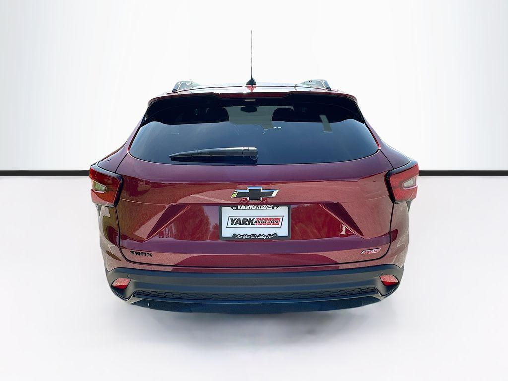 new 2025 Chevrolet Trax car, priced at $26,955