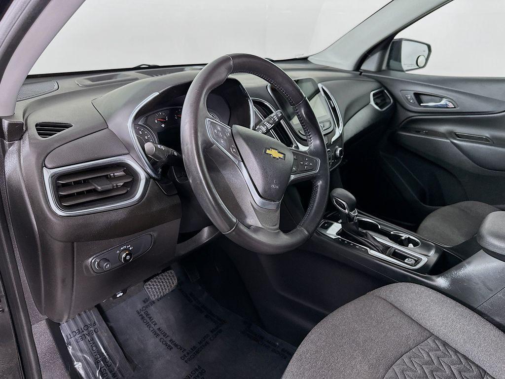 used 2022 Chevrolet Equinox car, priced at $21,738