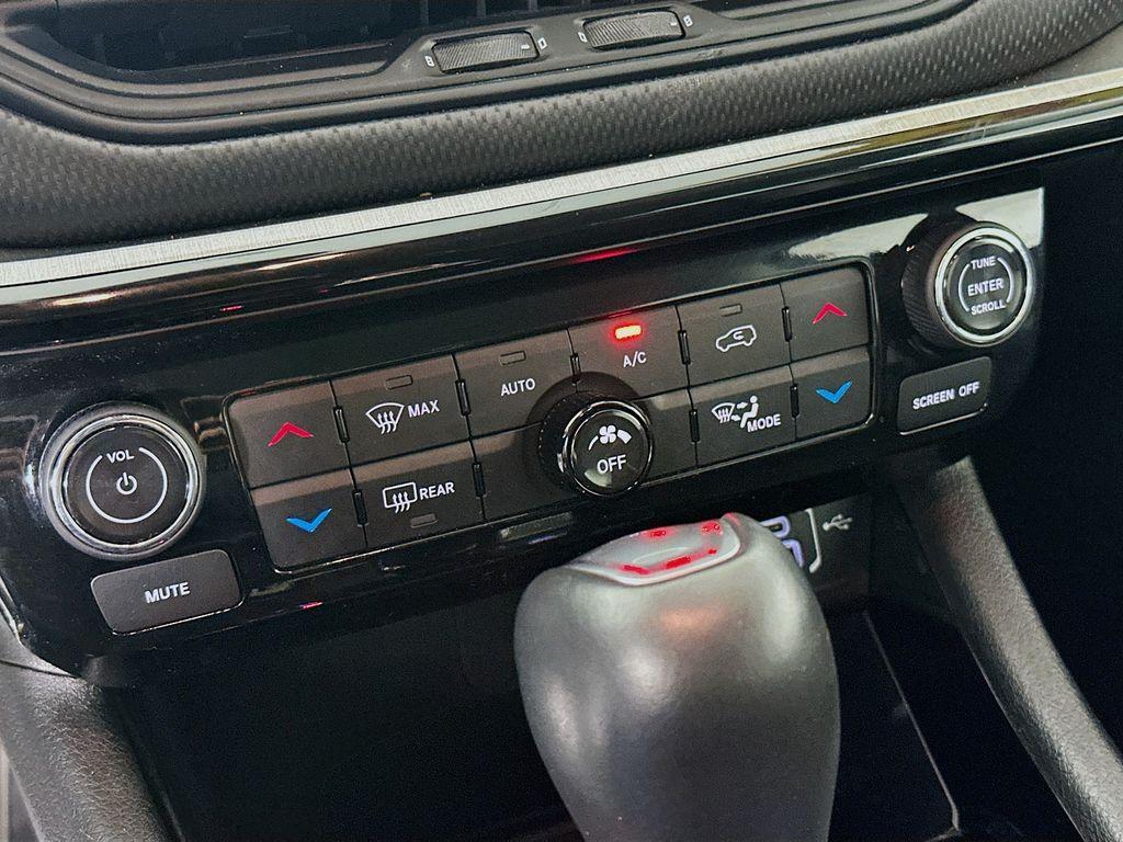 used 2022 Jeep Compass car, priced at $22,215