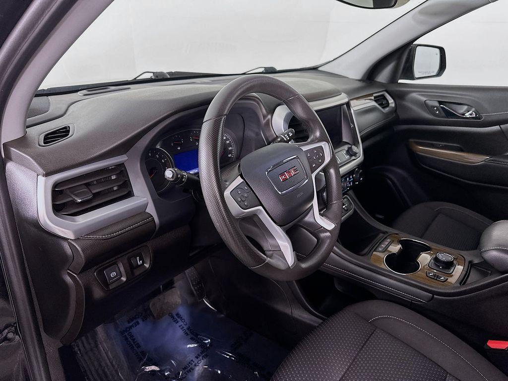 used 2023 GMC Acadia car, priced at $26,950
