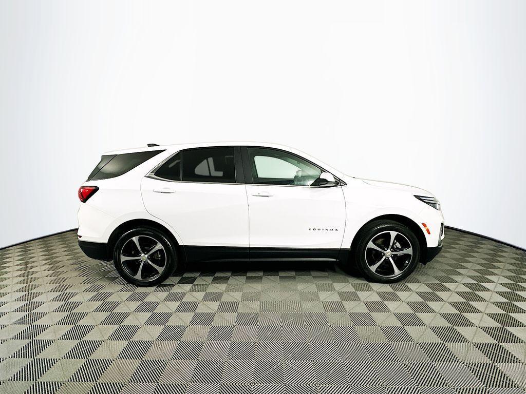 used 2022 Chevrolet Equinox car, priced at $21,600
