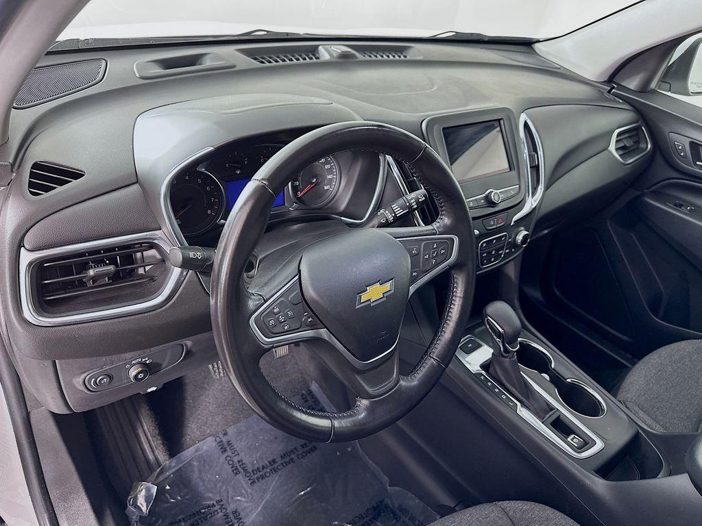used 2022 Chevrolet Equinox car, priced at $21,600