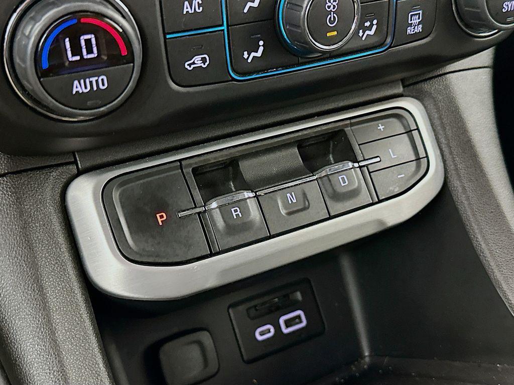 used 2023 GMC Acadia car, priced at $29,152