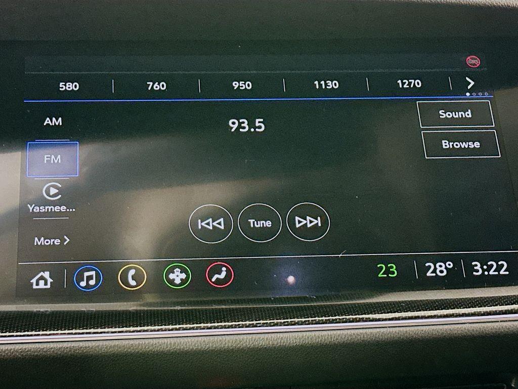 used 2022 Buick Envision car, priced at $23,100