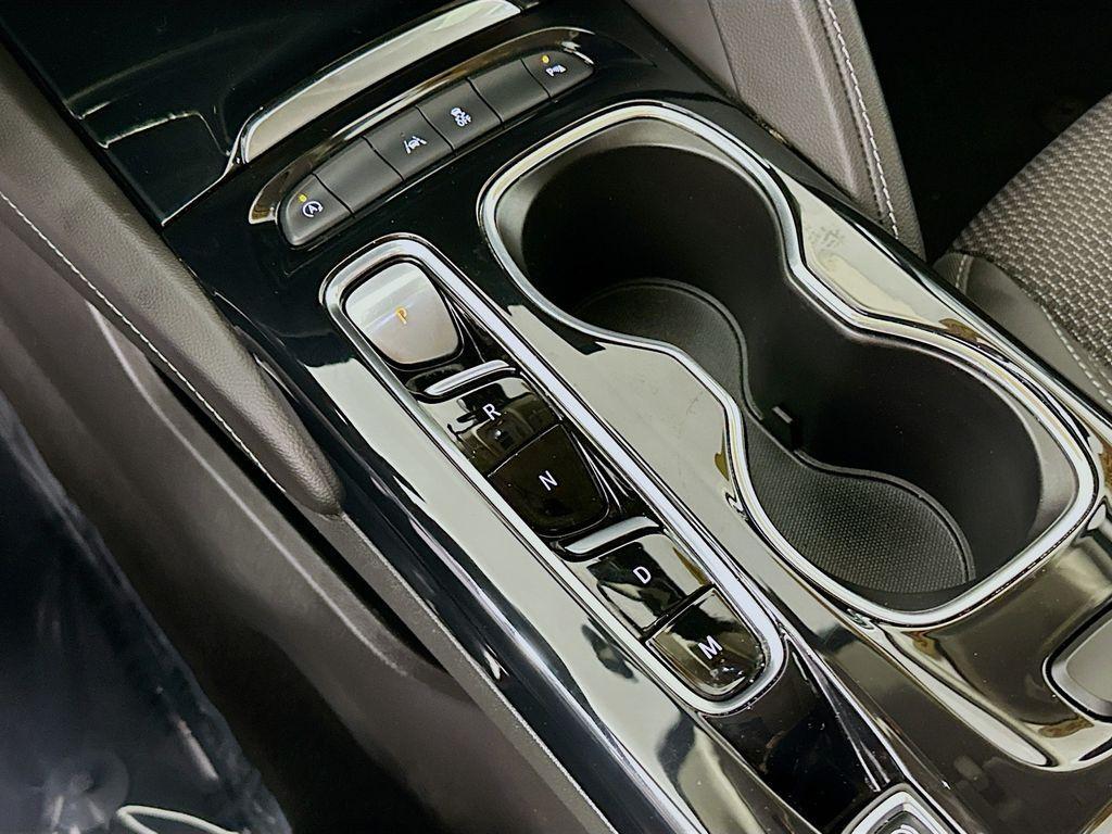 used 2022 Buick Envision car, priced at $23,100