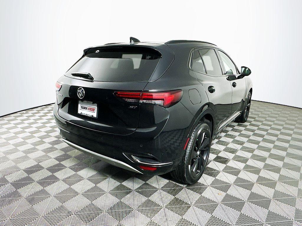 used 2022 Buick Envision car, priced at $23,100