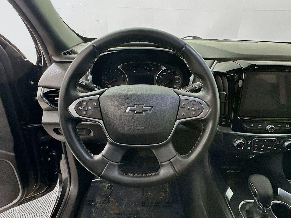 used 2023 Chevrolet Traverse car, priced at $29,250