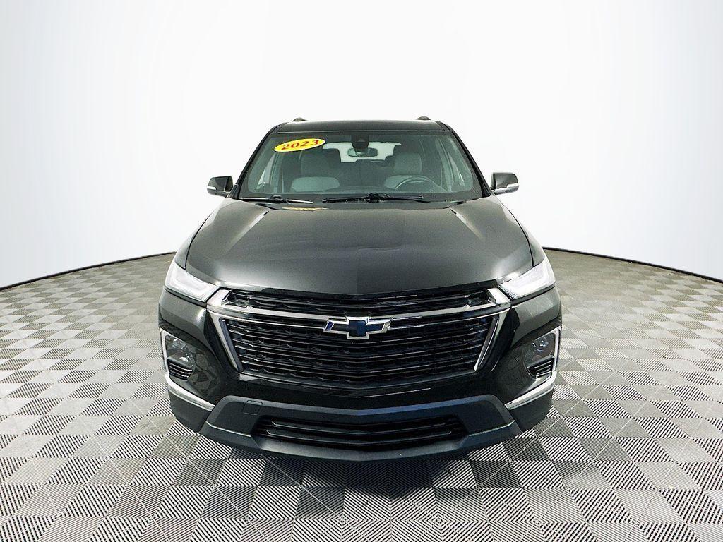 used 2023 Chevrolet Traverse car, priced at $29,250