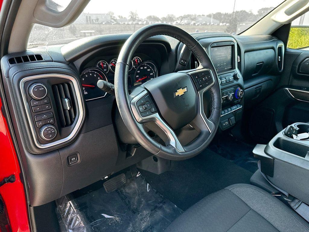 used 2022 Chevrolet Silverado 1500 Limited car, priced at $29,988