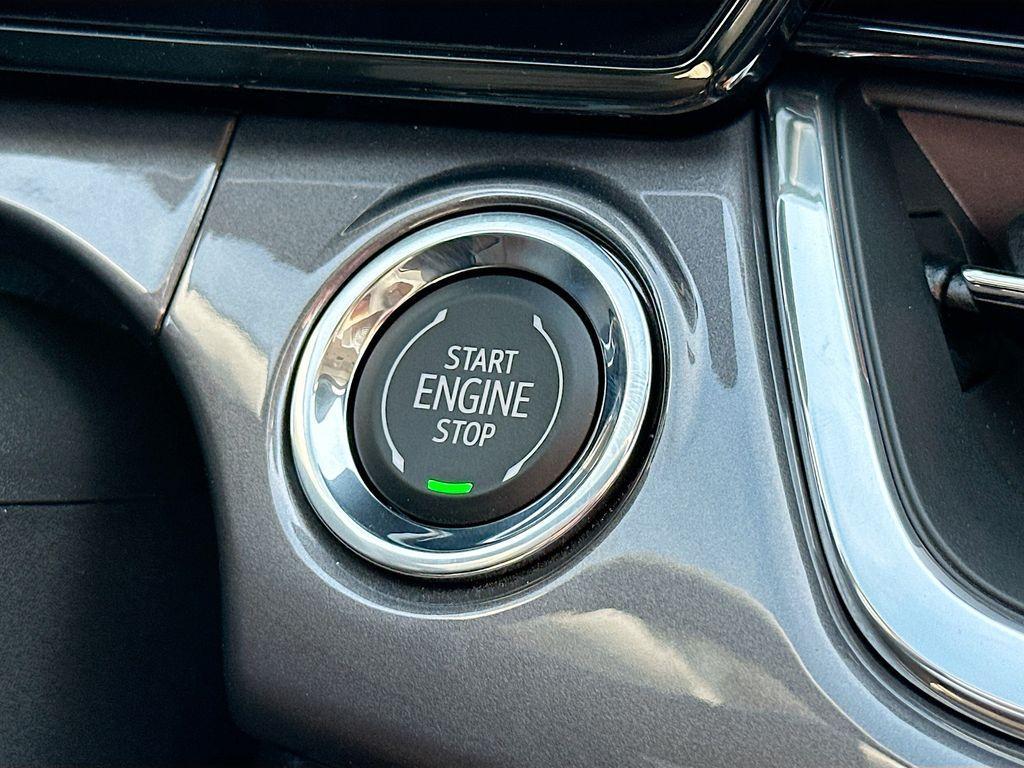 new 2025 Chevrolet Trax car, priced at $27,445