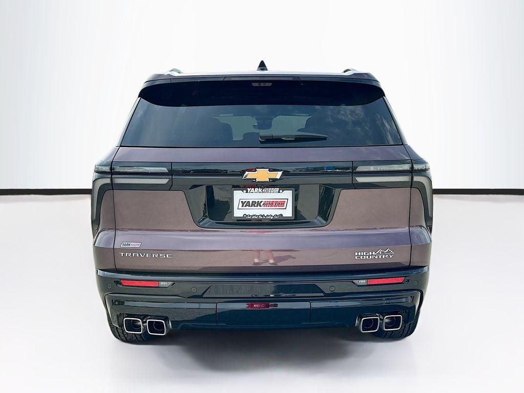 new 2026 Chevrolet Traverse car, priced at $57,420