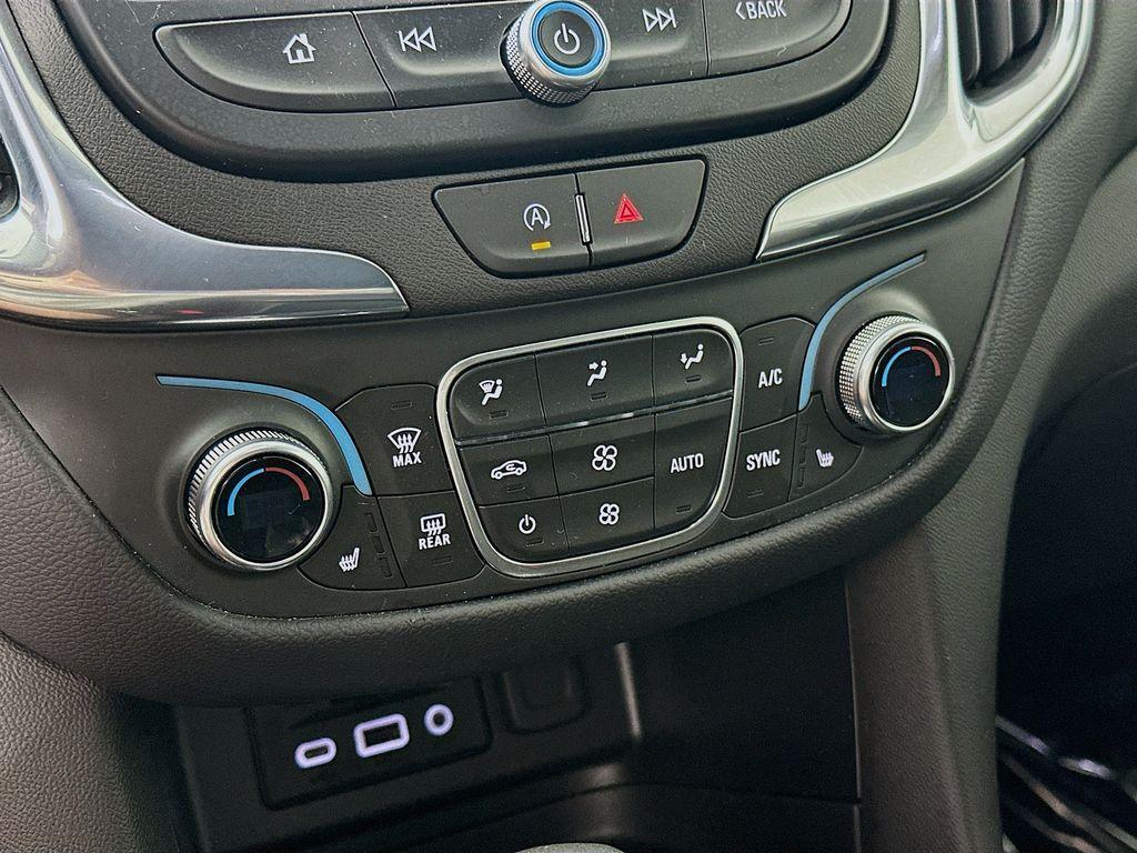 used 2024 Chevrolet Equinox car, priced at $22,315