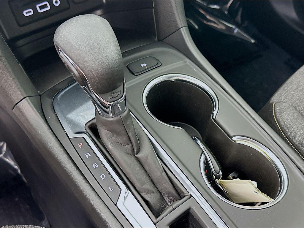 used 2024 Chevrolet Equinox car, priced at $22,315