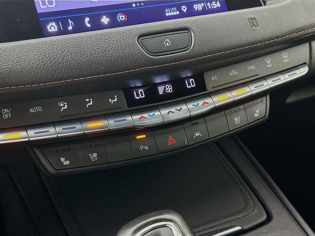 used 2019 Cadillac XT4 car, priced at $17,284