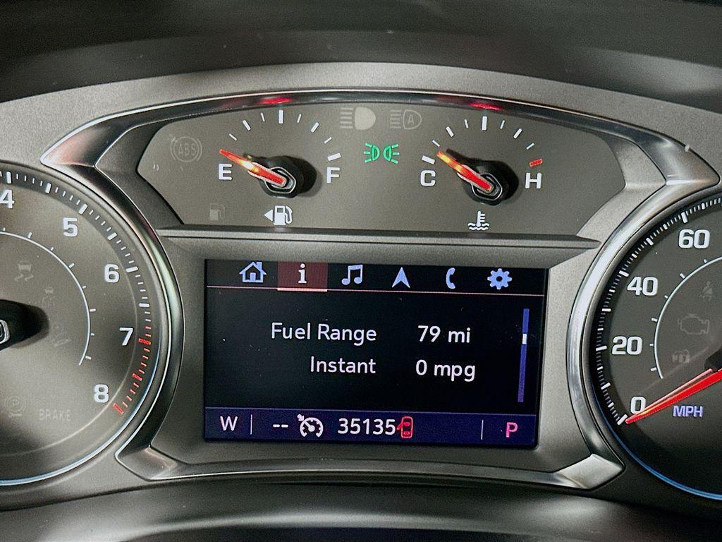 used 2023 Chevrolet Traverse car, priced at $28,700