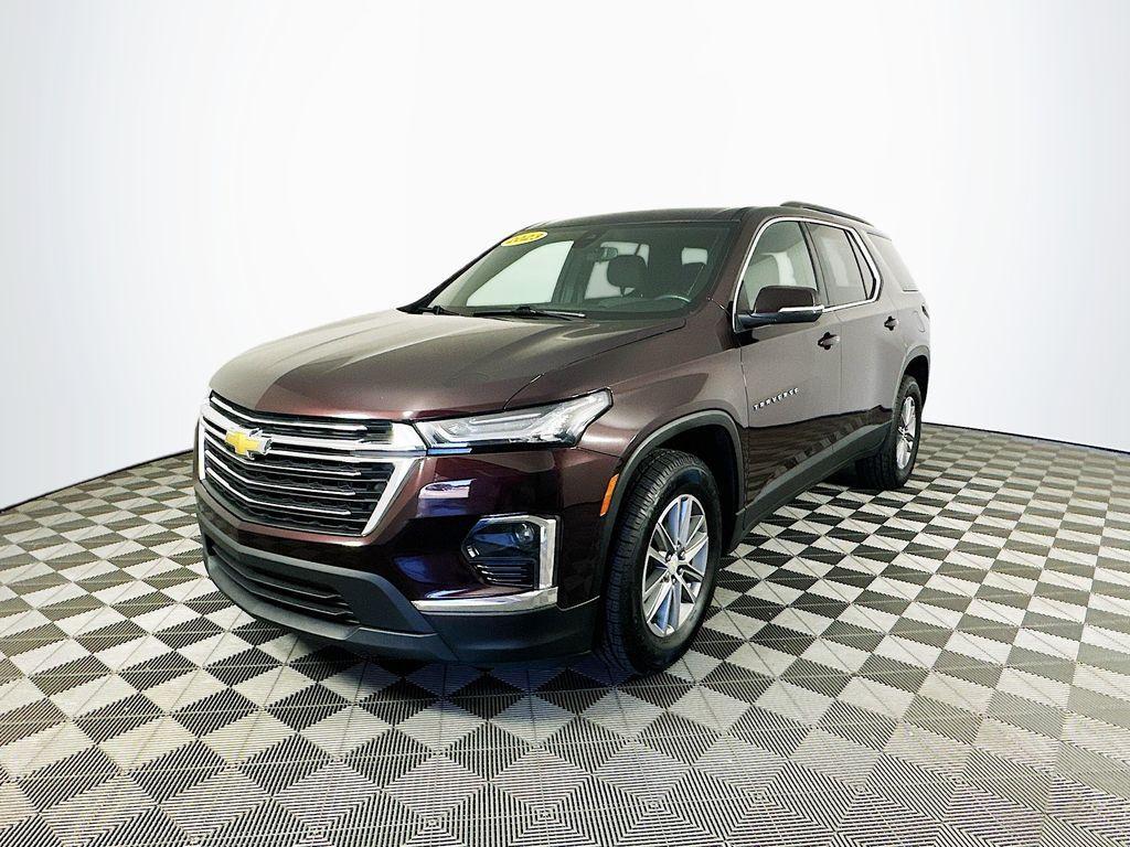 used 2023 Chevrolet Traverse car, priced at $28,700