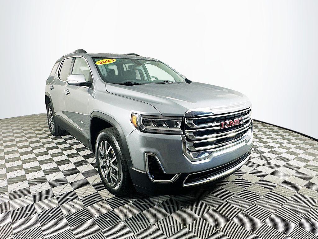 used 2023 GMC Acadia car, priced at $27,384