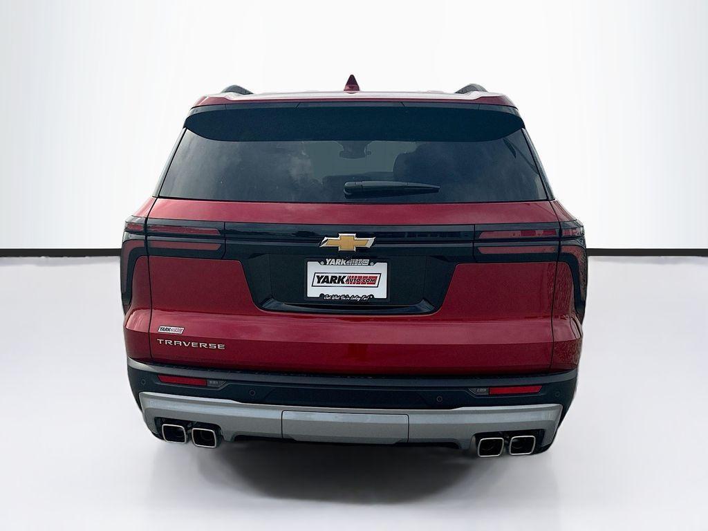 new 2025 Chevrolet Traverse car, priced at $48,135
