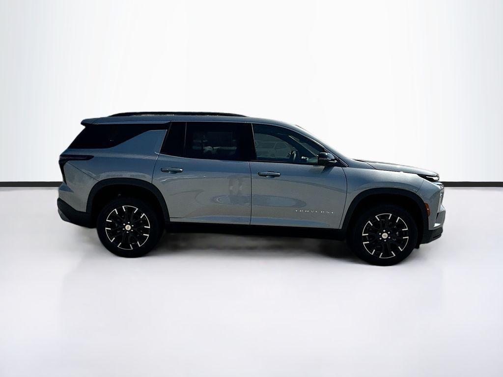 new 2025 Chevrolet Traverse car, priced at $46,560