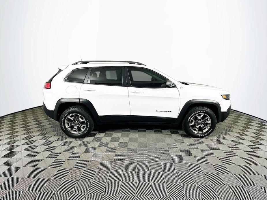 used 2019 Jeep Cherokee car, priced at $19,575