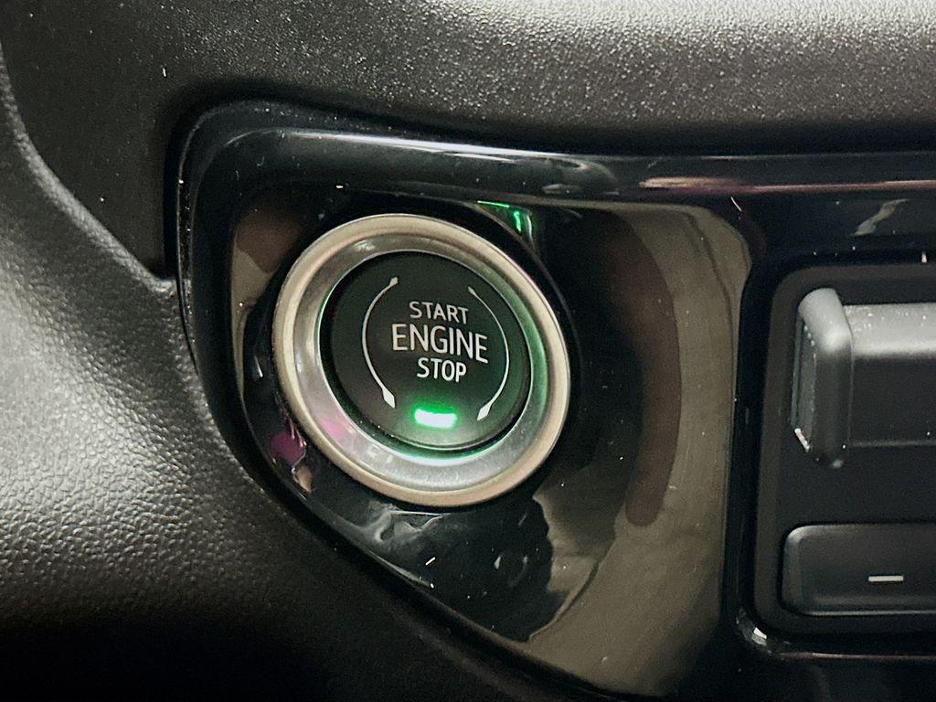 used 2024 GMC Sierra 1500 car, priced at $47,253