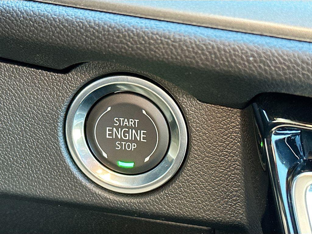 new 2026 Chevrolet Traverse car, priced at $47,420