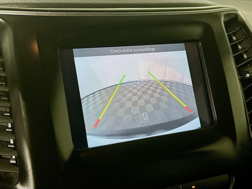 used 2021 Jeep Cherokee car, priced at $16,419