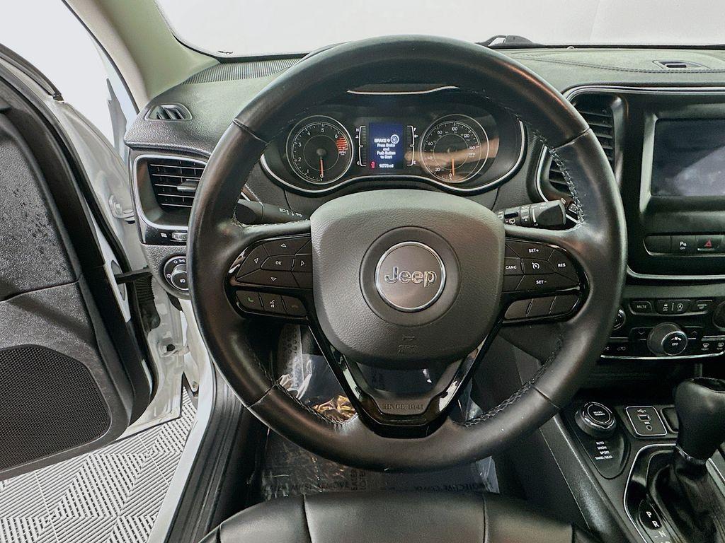 used 2021 Jeep Cherokee car, priced at $16,419