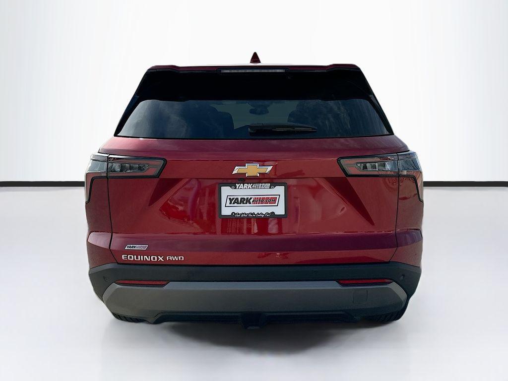 new 2025 Chevrolet Equinox car, priced at $32,490