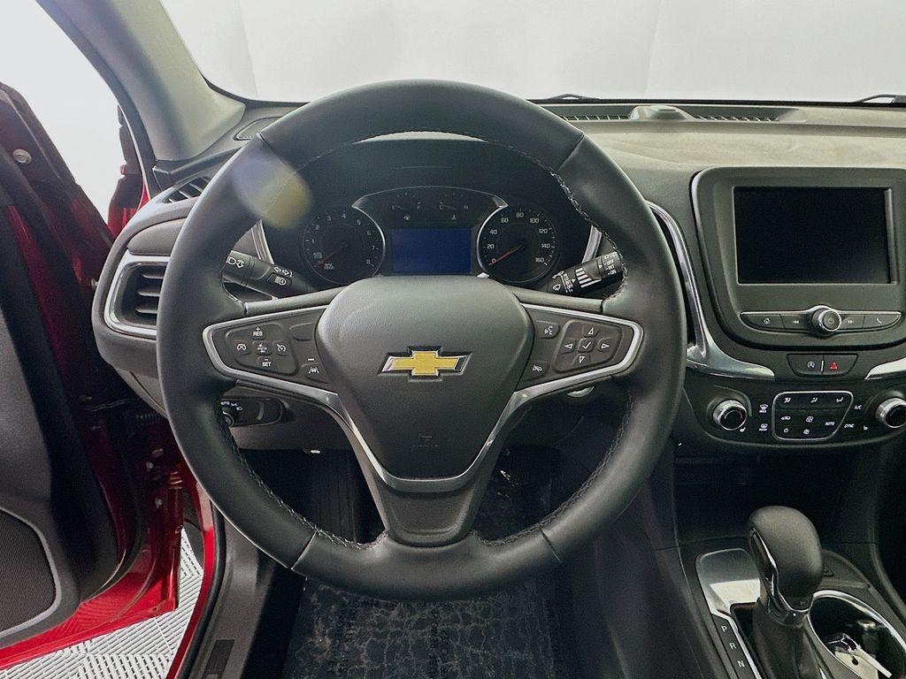 used 2023 Chevrolet Equinox car, priced at $22,100
