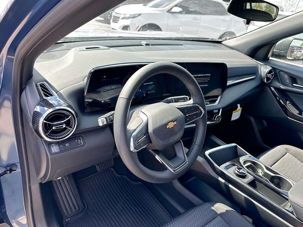 new 2026 Chevrolet Equinox car, priced at $30,235