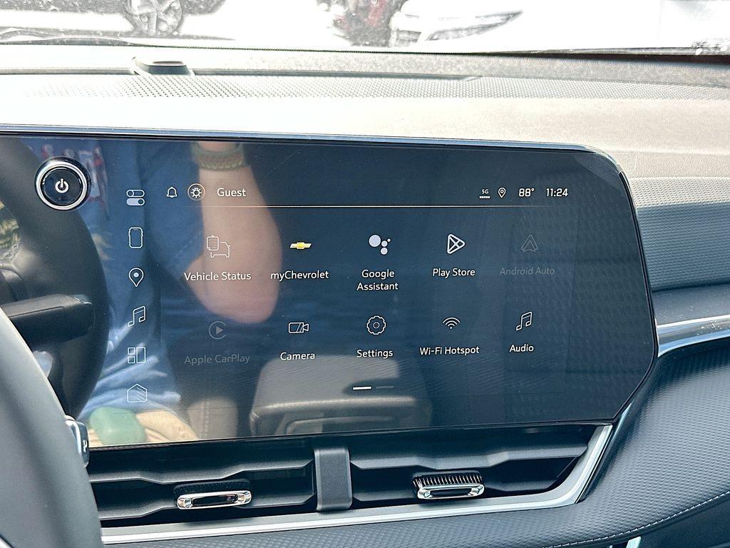 new 2026 Chevrolet Equinox car, priced at $30,235
