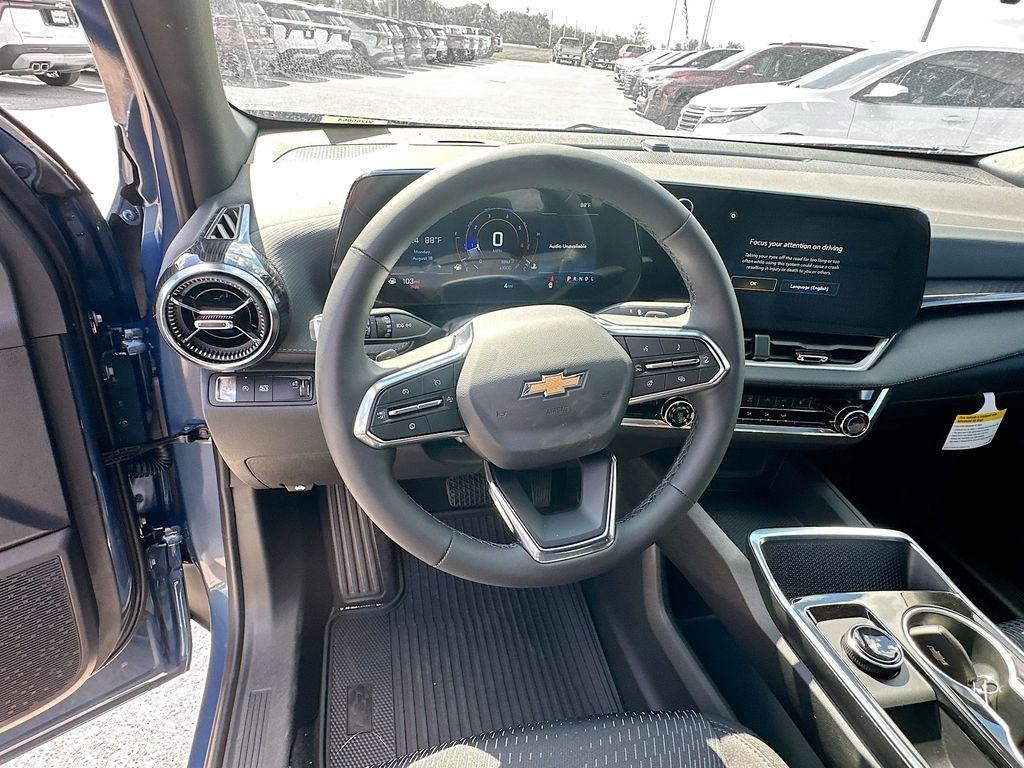new 2026 Chevrolet Equinox car, priced at $30,235