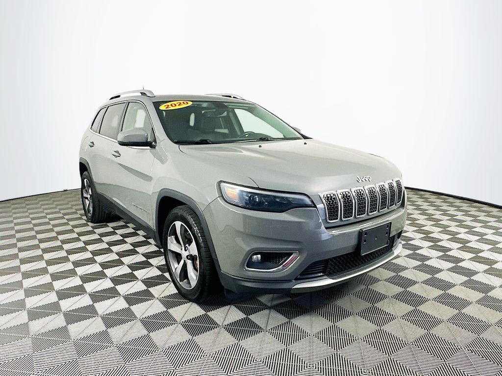 used 2020 Jeep Cherokee car, priced at $17,674
