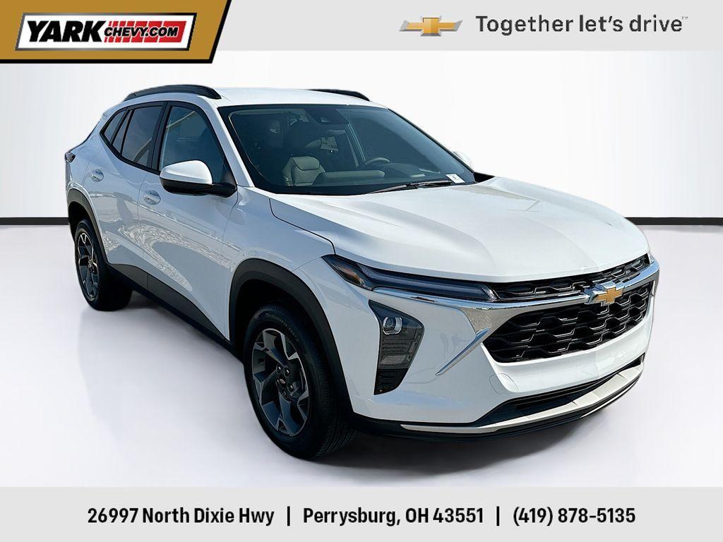 new 2025 Chevrolet Trax car, priced at $24,955
