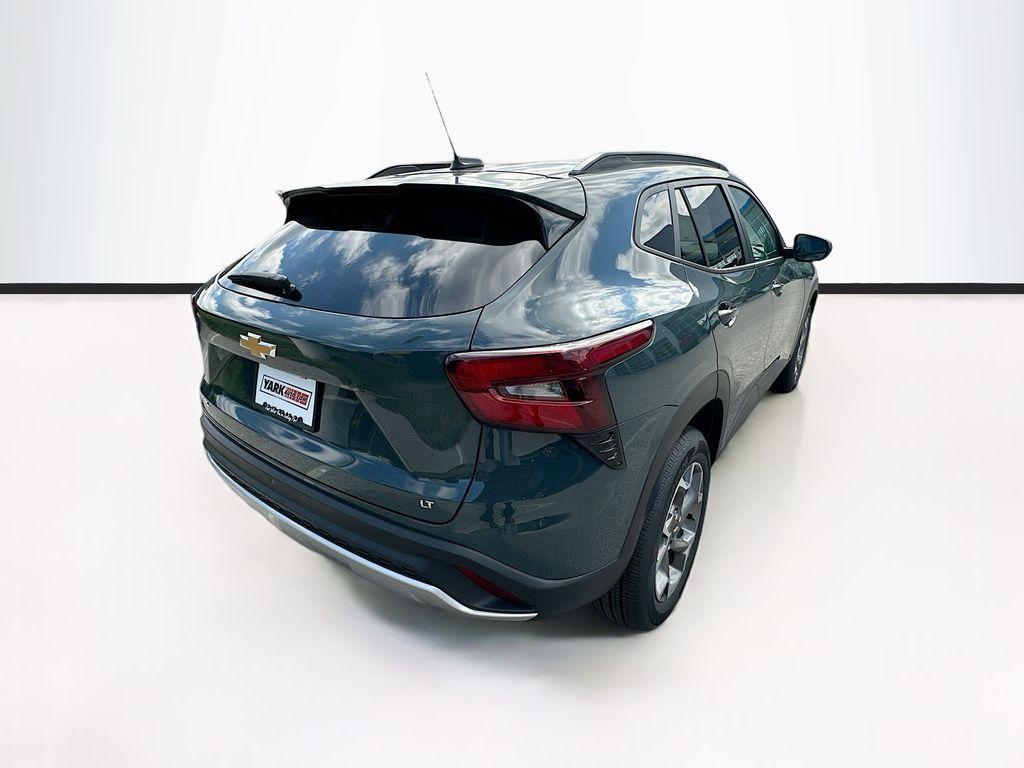 new 2025 Chevrolet Trax car, priced at $25,750