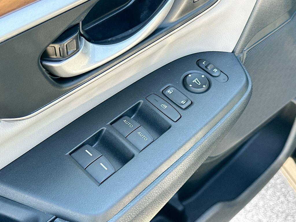 used 2022 Honda CR-V car, priced at $24,400