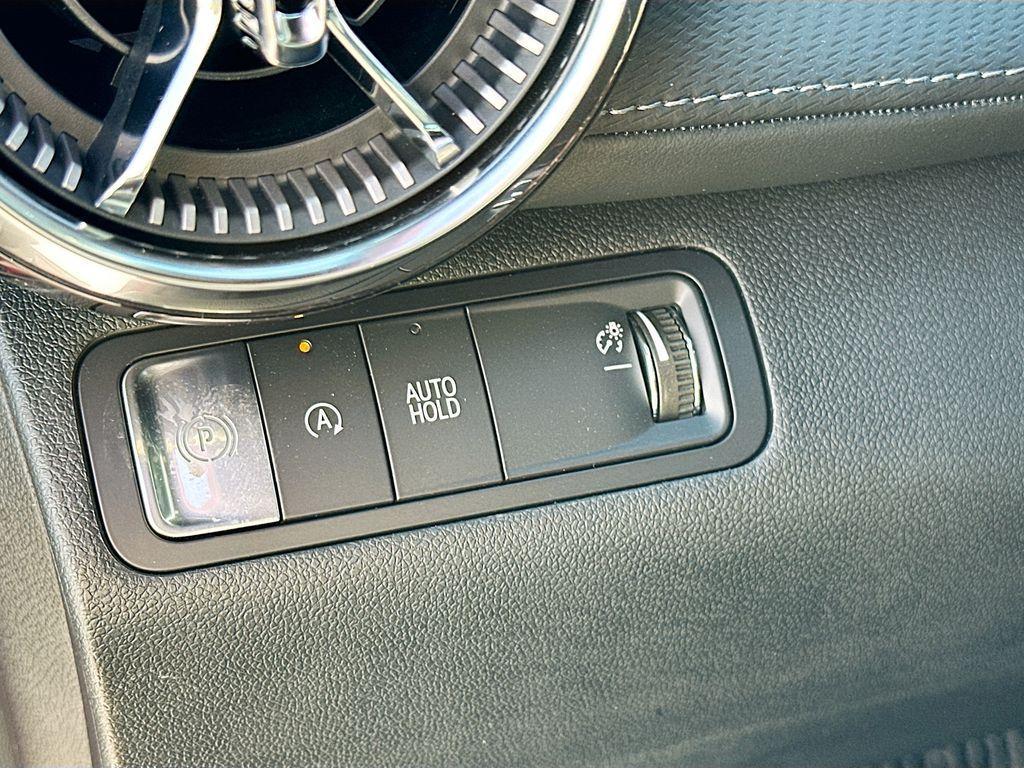new 2025 Chevrolet Equinox car, priced at $33,490