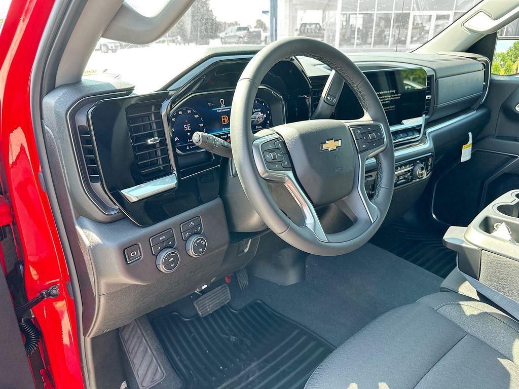 new 2025 Chevrolet Silverado 1500 car, priced at $52,595